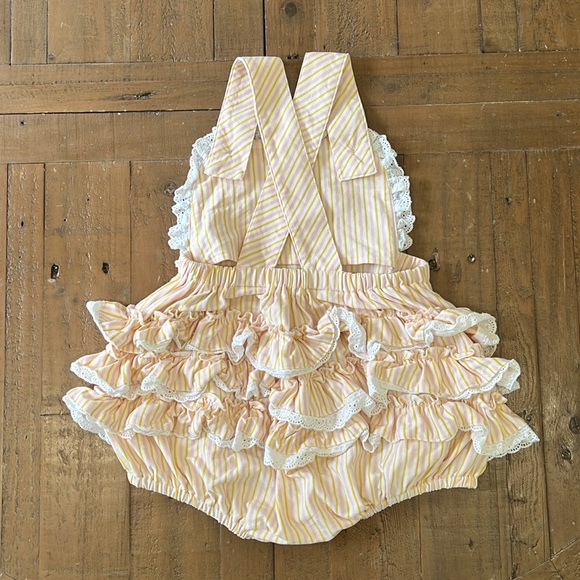 Serendipity cross back striped button front ruffled bubble romper - Picture 5 of 7